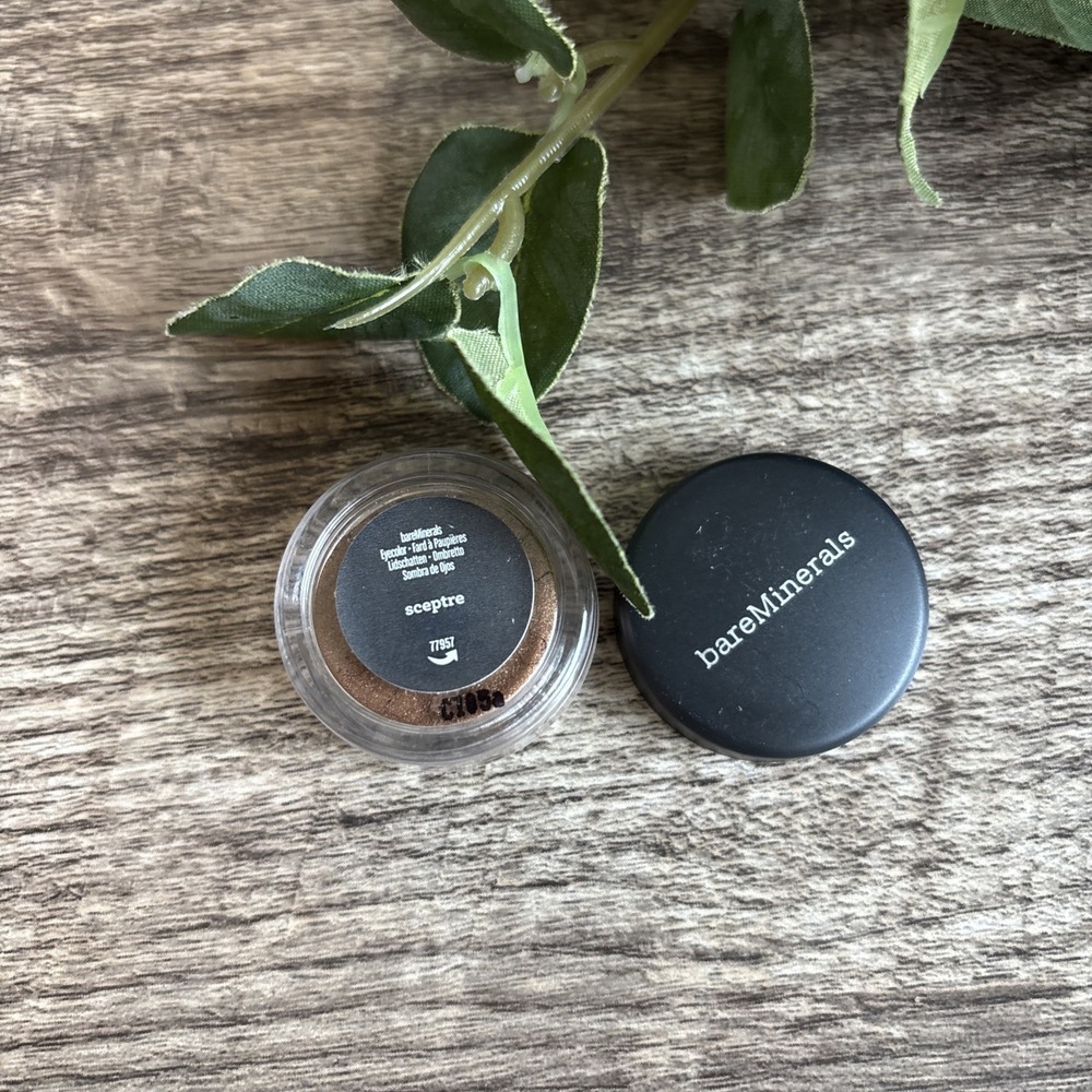 bareMinerals i.d. eyeshadow Eyecolor SCEPTRE .01 oz .28 g loose powder NEW